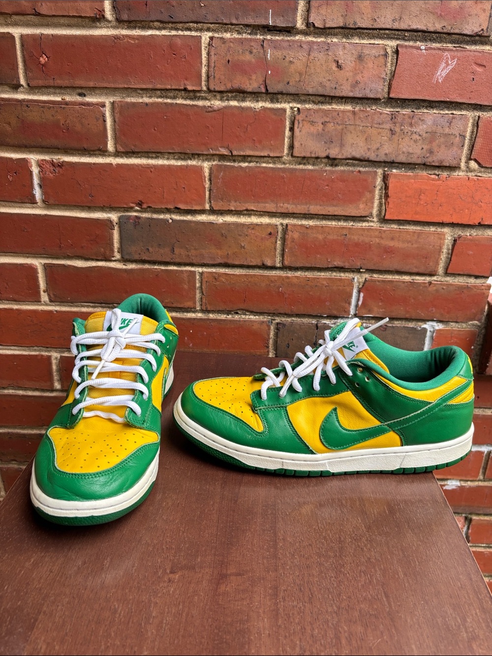 Nike Dunk Low SP Brazil . Green and Yellow Low-Top Sneakers